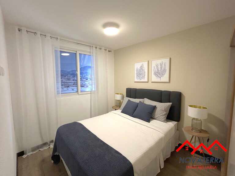 Interior moderno del apartamento modelo en TORRES VIVAS, ubicado en una zona estratégica cerca de colegios, plazas comerciales y supermercados, con acceso directo a Bulevar el Carmen y Conexión VAS