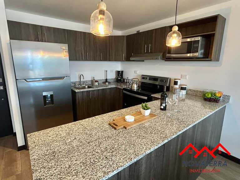 proyecto-petapolis-guatemala-torres-residenciales-apartamentos-1-2-3-habitaciones-34m2-a-101m2-amenidades-lujo-piscina-gimnasio-salones-eventos-ubicacion-av-petapa-zona-comercial (1)